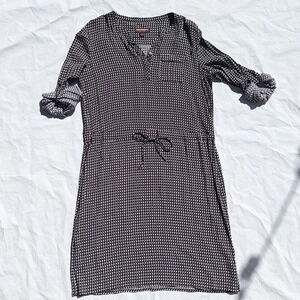 Johnston & Murphy Patterned  Dress with Tie Front - Size Large